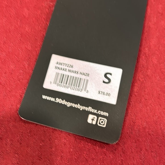 90 Degree by Reflex - Picture 8 of 8